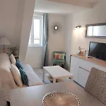 Lägenhet Cosy Dans Avec Piscine, Proche Du Centre Et De La *