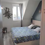 Cosy Dans Avec Piscine, Proche Du Centre Et De La Cabourg