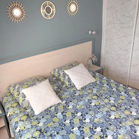 Cosy Dans Avec Piscine, Proche Du Centre Et De La *